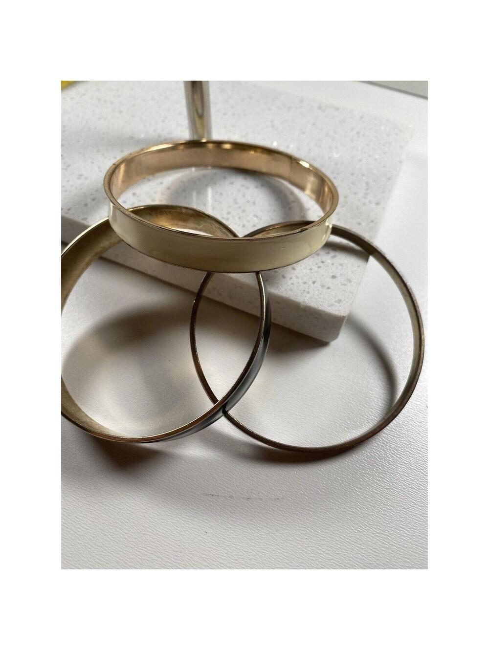 Womens Bracelets Black and Cream Bangle Set of 3 Modern Classy Wrap Around Style